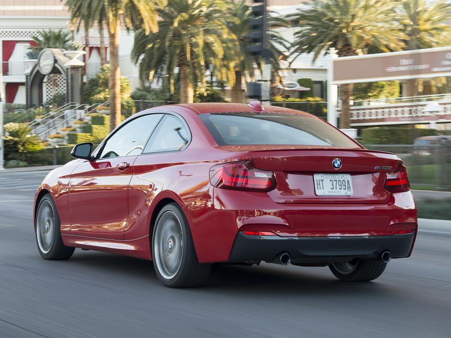  BMW M235i Coupe 2014 года  (US) (фото 15 из 30)